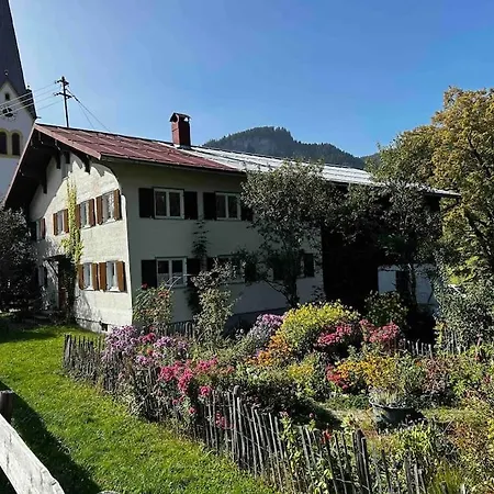 Fewo Allgaeu Chalet Mit Schwimmbad Und Sauna Oberstdorf Exterior photo